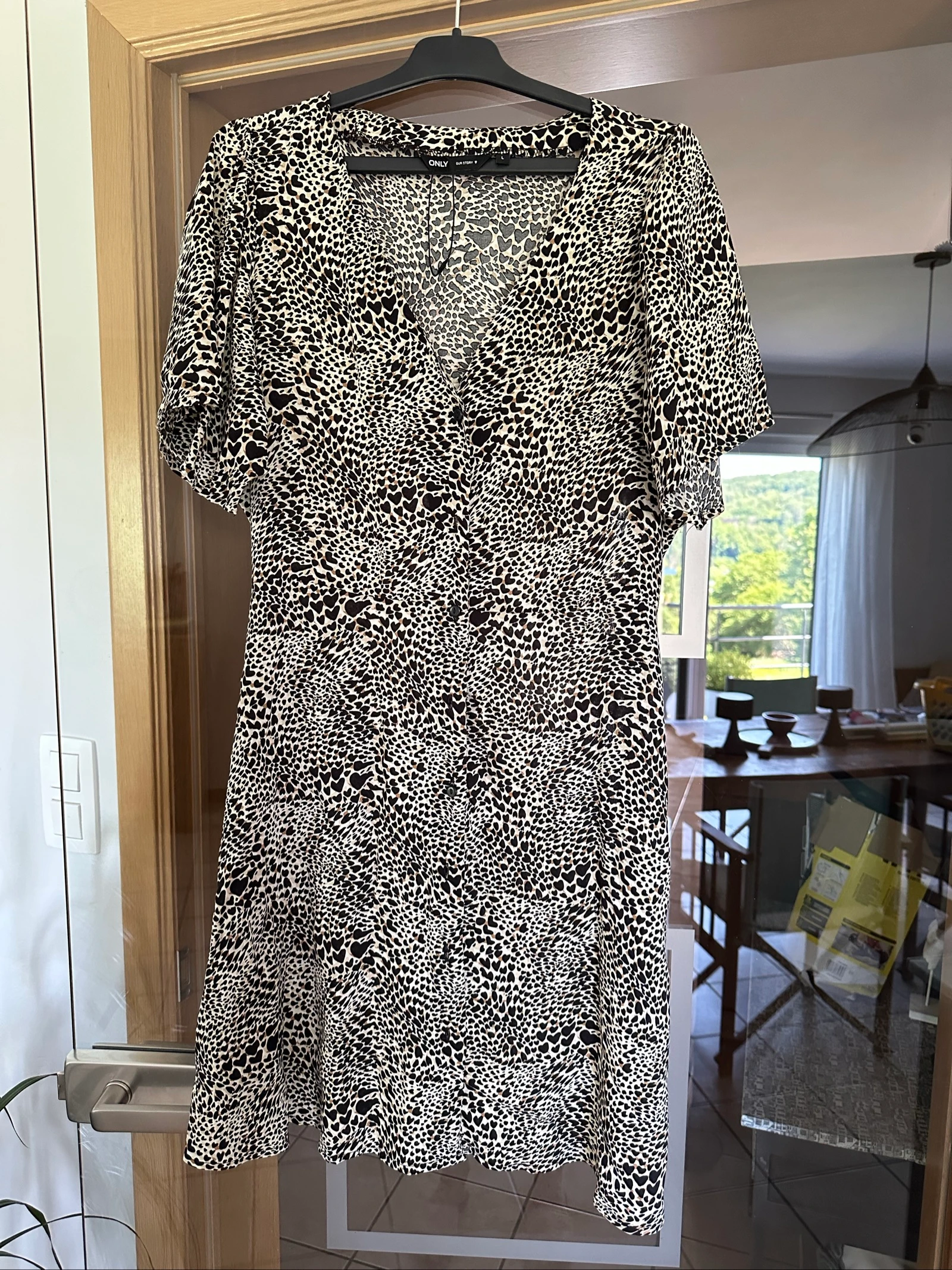 Robe légÚre motif léopard